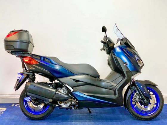 YAMAHA XMAX ABS YAMAHA XMAX ABS